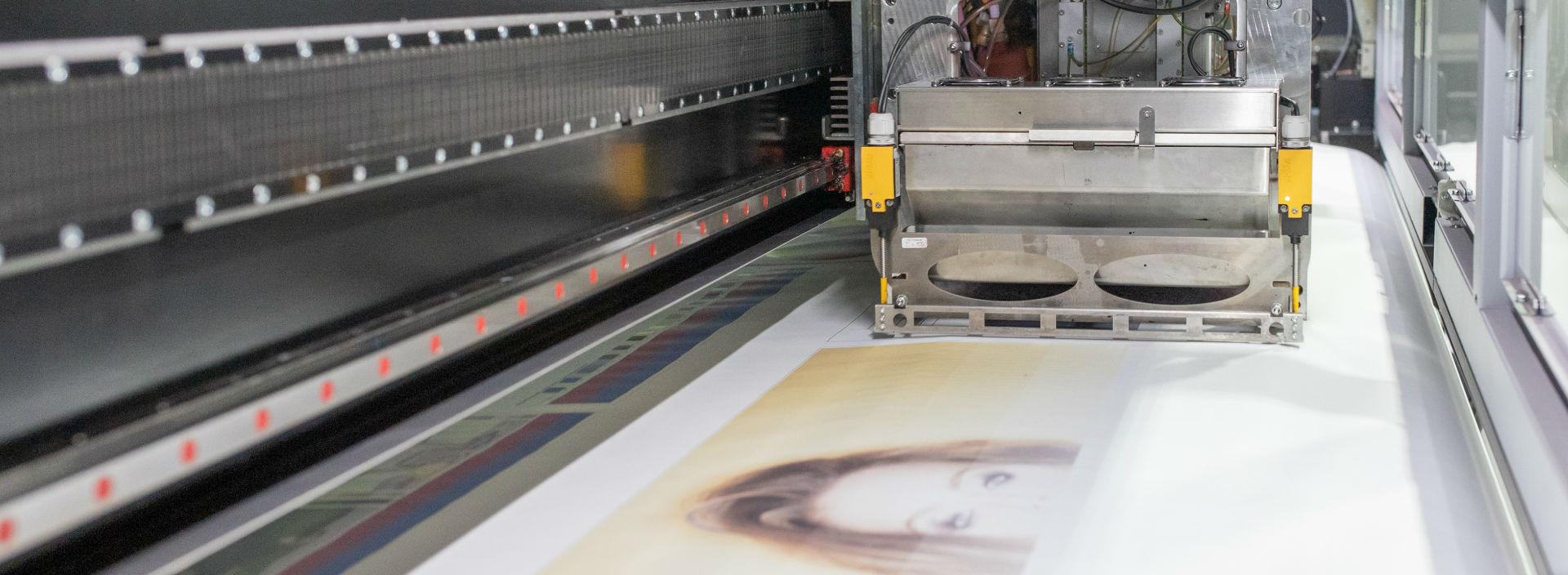 fabric image and printer head