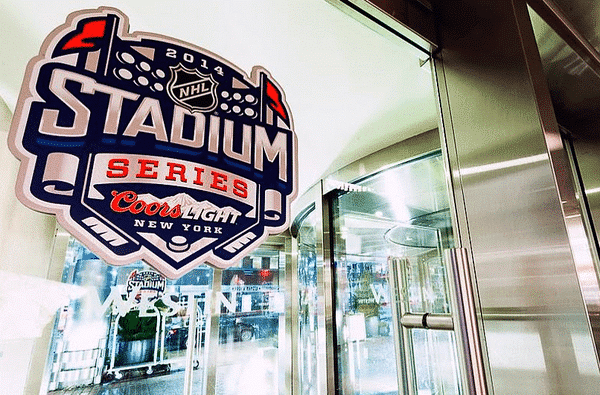 Team Entrances at Stadium Series 