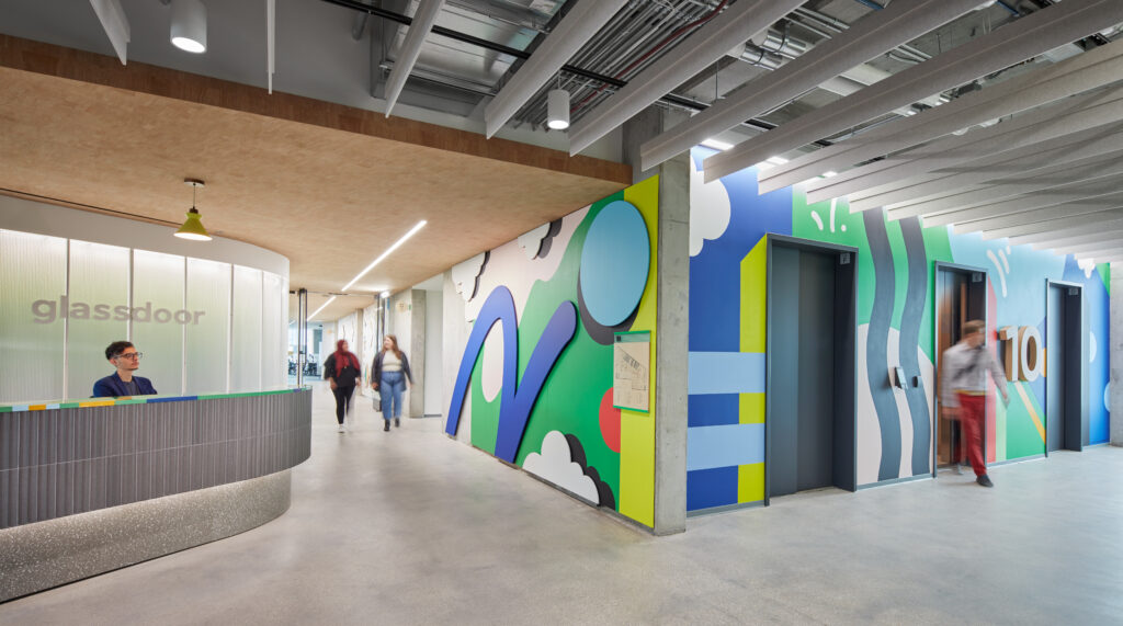 Environmental Branding at Glassdoor's Corporate Office Moss