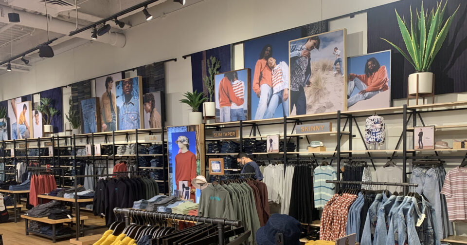 retail rollouts with moss